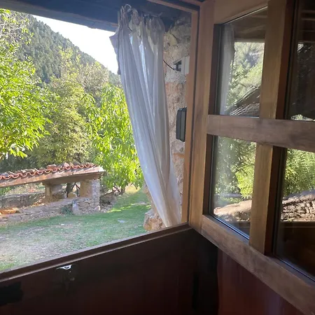 Tiny House El Forn De La Pegatera شقة *
