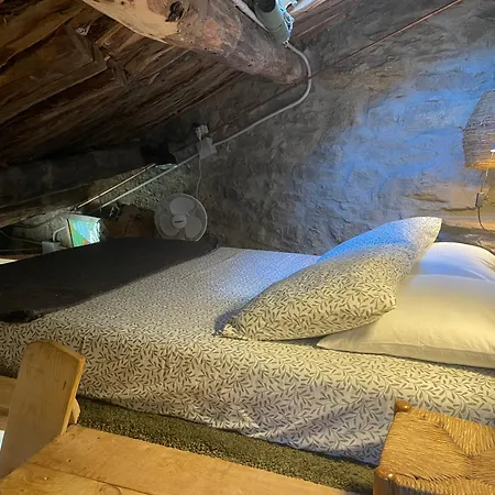 شقة Tiny House El Forn De La Pegatera *